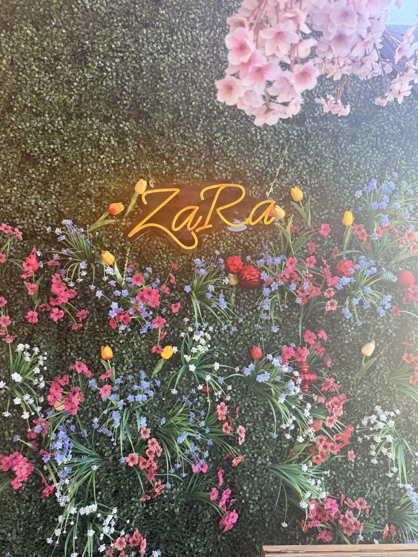 Zara Cafe Grill – Hylan Boulevard