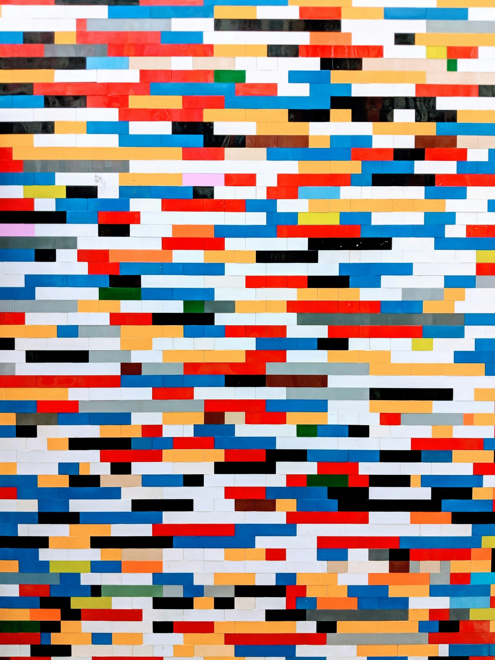 Colorblocked bricks
